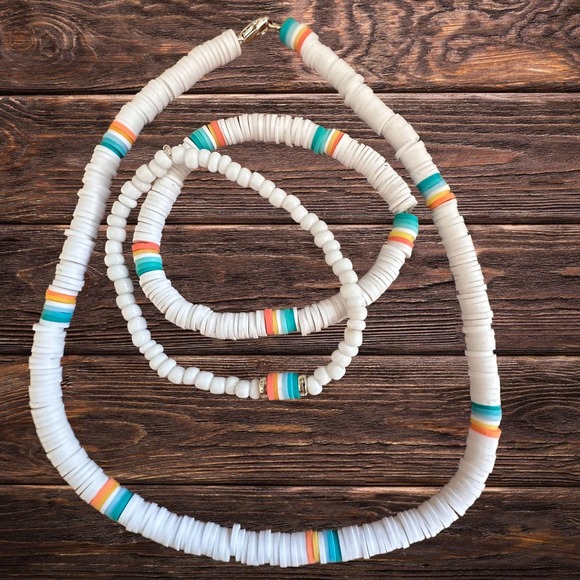 Sunrise On The Sand Necklace and Bracelet Set - Picture 3 of 3